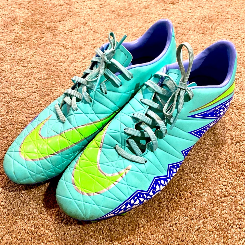 Ladies Nike hypervenom VOLT cleats